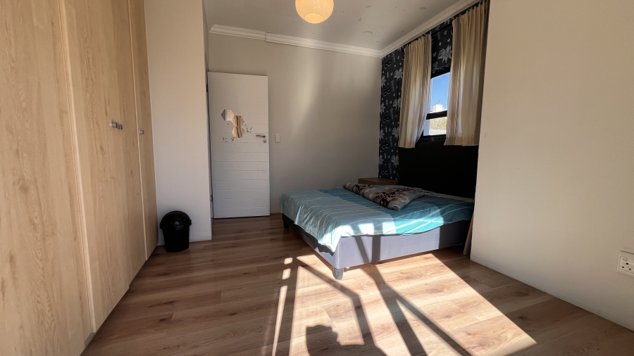 To Let 5 Bedroom Property for Rent in Big Bay Western Cape